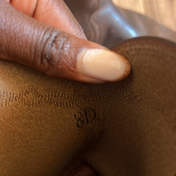 Ariat Heritage Roper Western Men’s Boots Size 8D in Distressed Brown - Picture 8 of 9